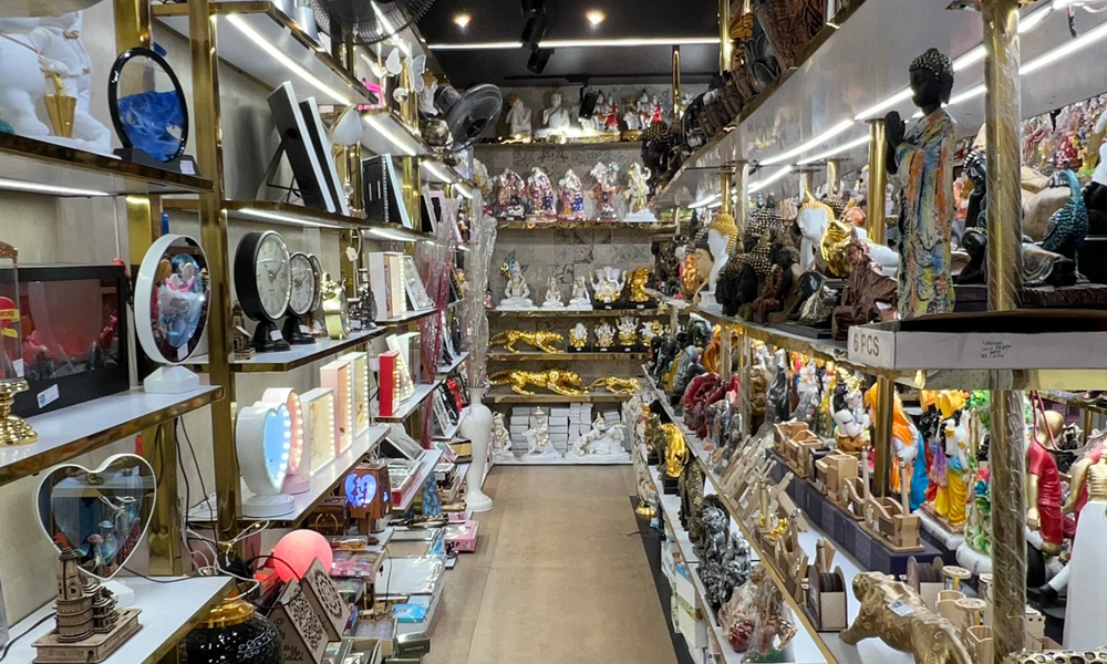 Gift Shop / Store