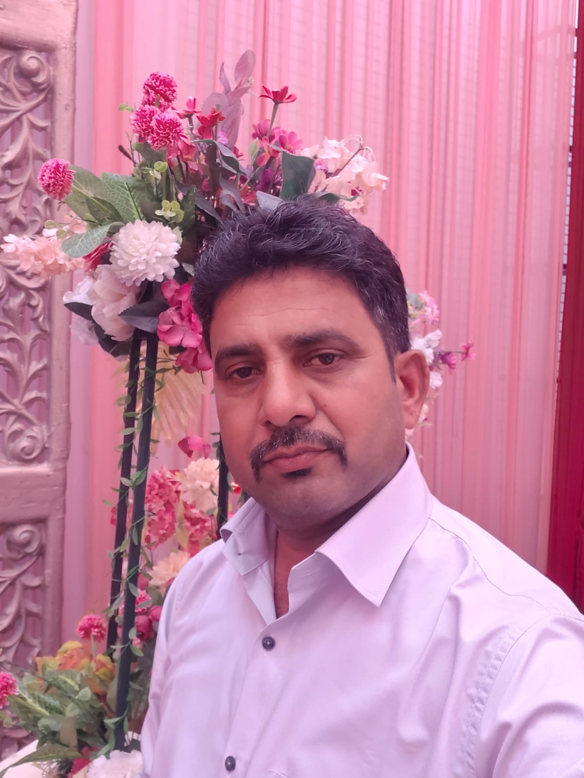 Mr. Maninder Singh Bhandol